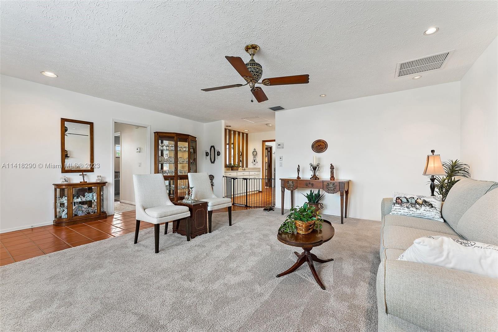 1966 SE Benedictine St