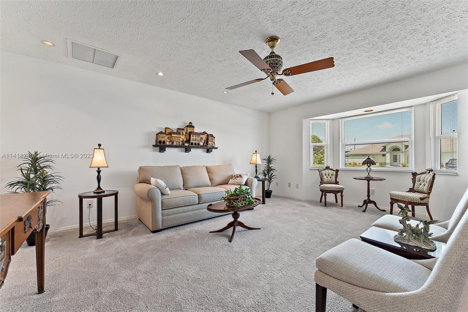 1966 SE Benedictine St