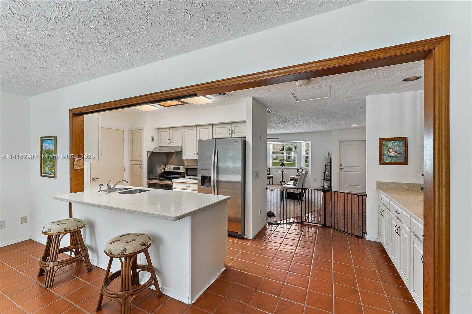 1966 SE Benedictine St