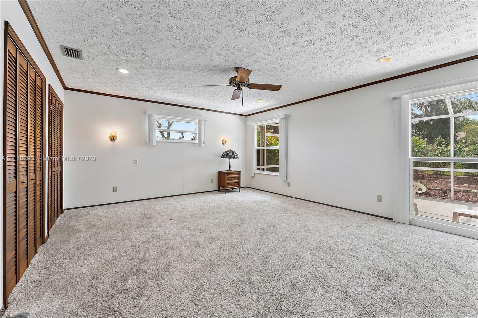 1966 SE Benedictine St