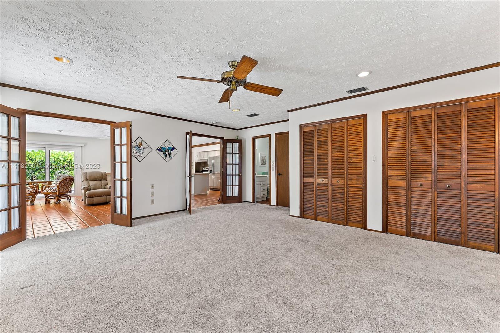 1966 SE Benedictine St