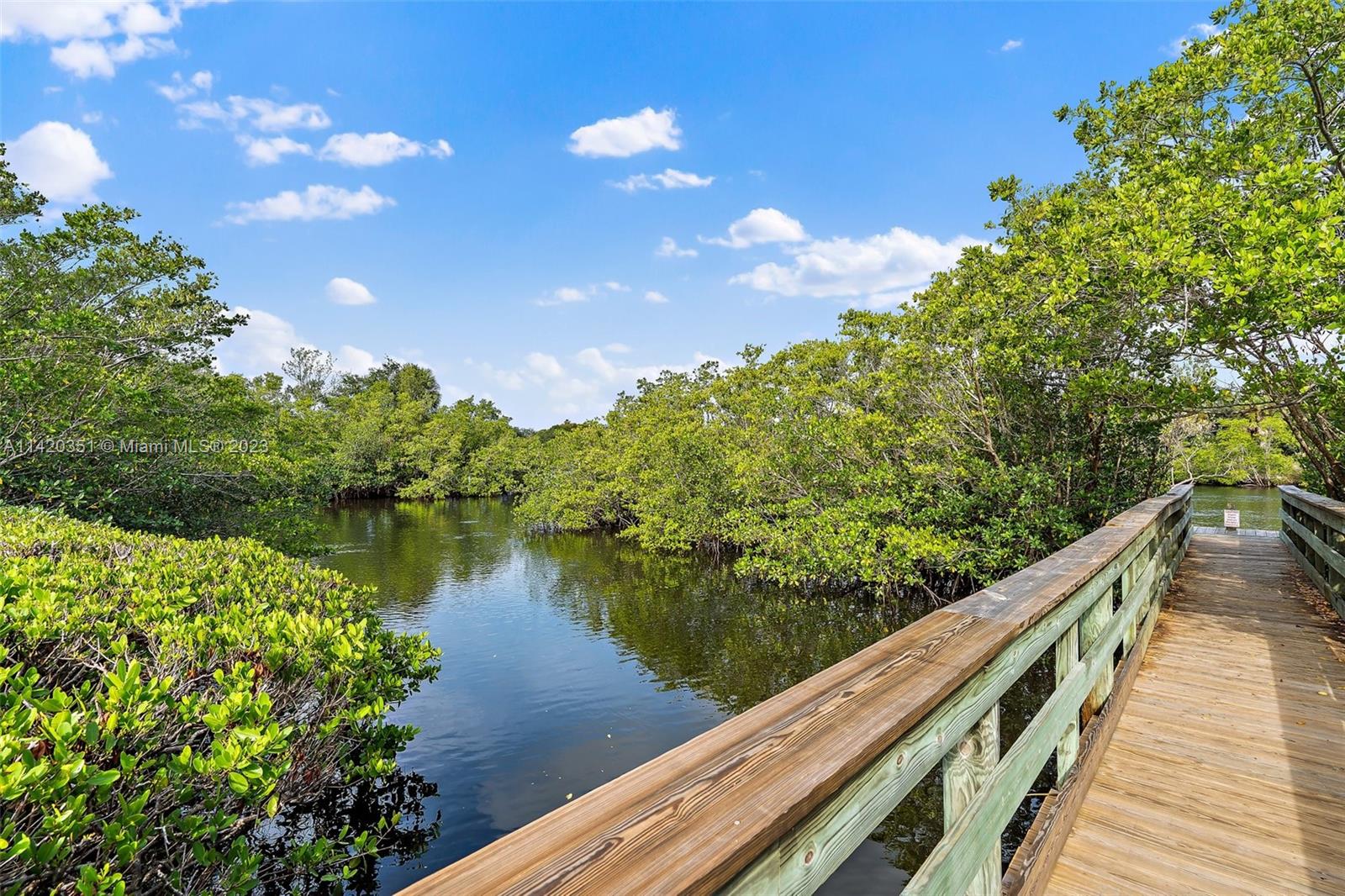 6351 Riverwalk Ln Unit: 4