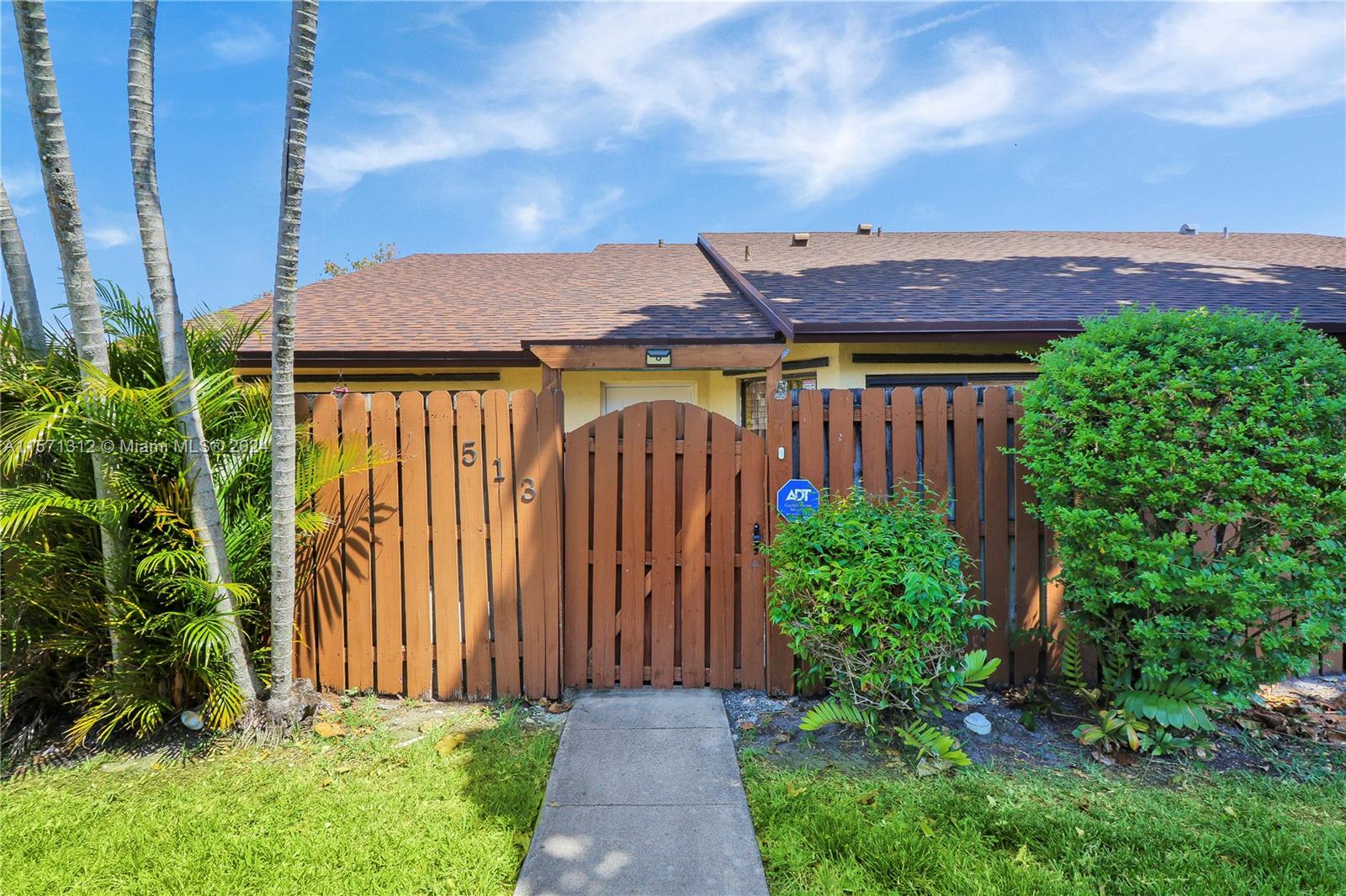 513 Springdale Cir # 513