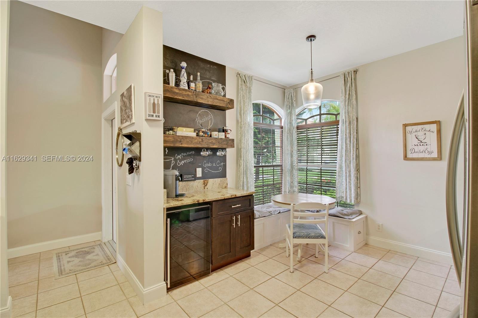 2038 Bonisle Circle