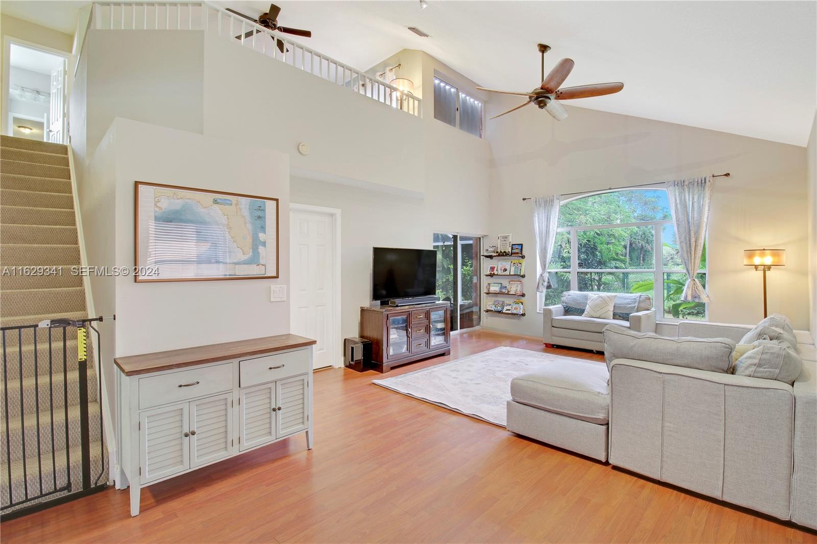 2038 Bonisle Circle