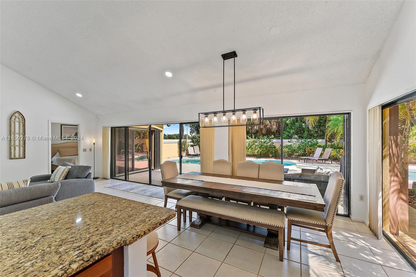 101 Sand Pine Dr # 101