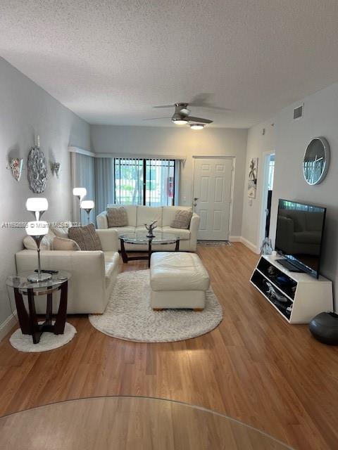 2803 Sarento Pl # 112