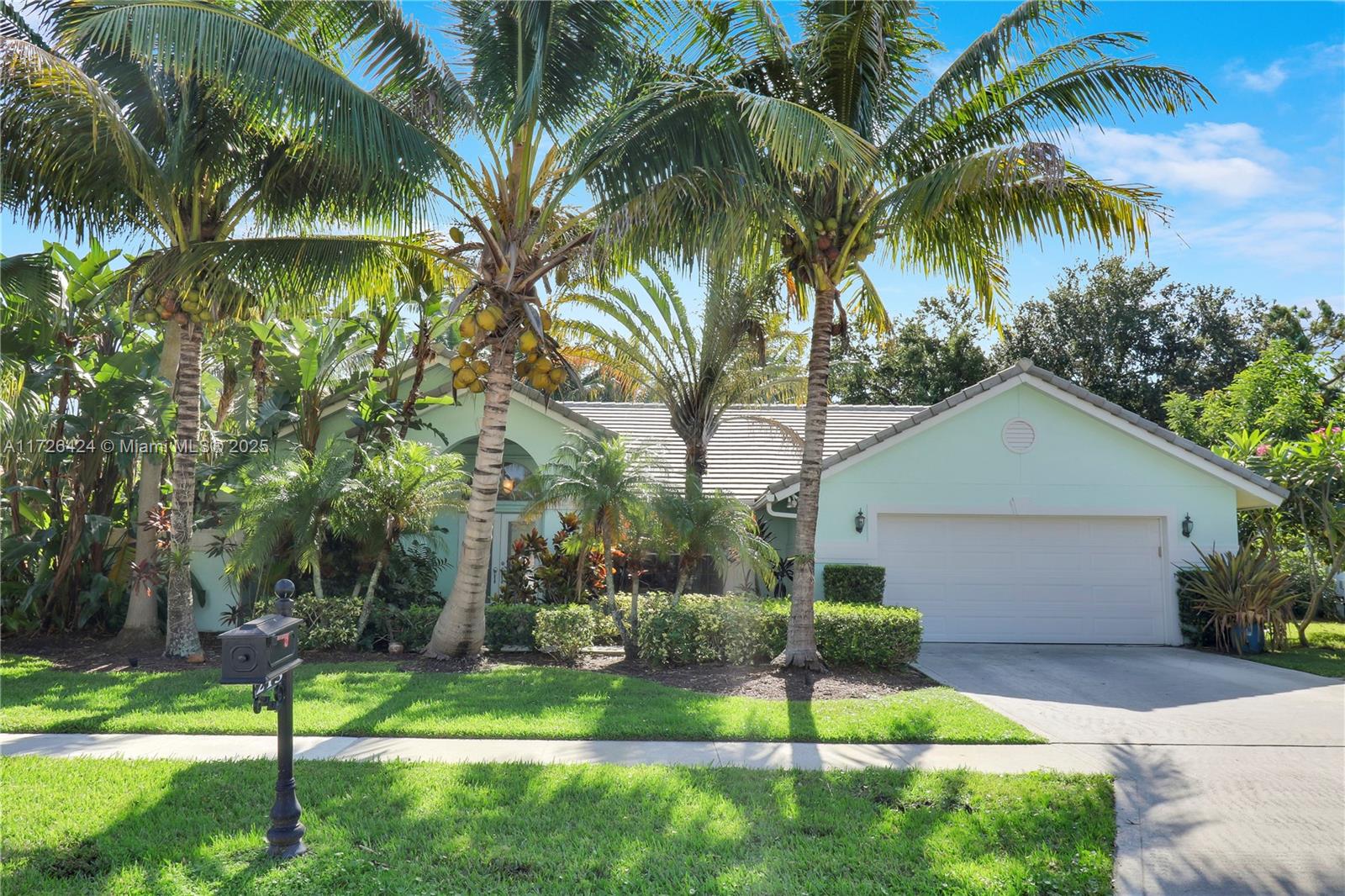 213 Shorewood Way