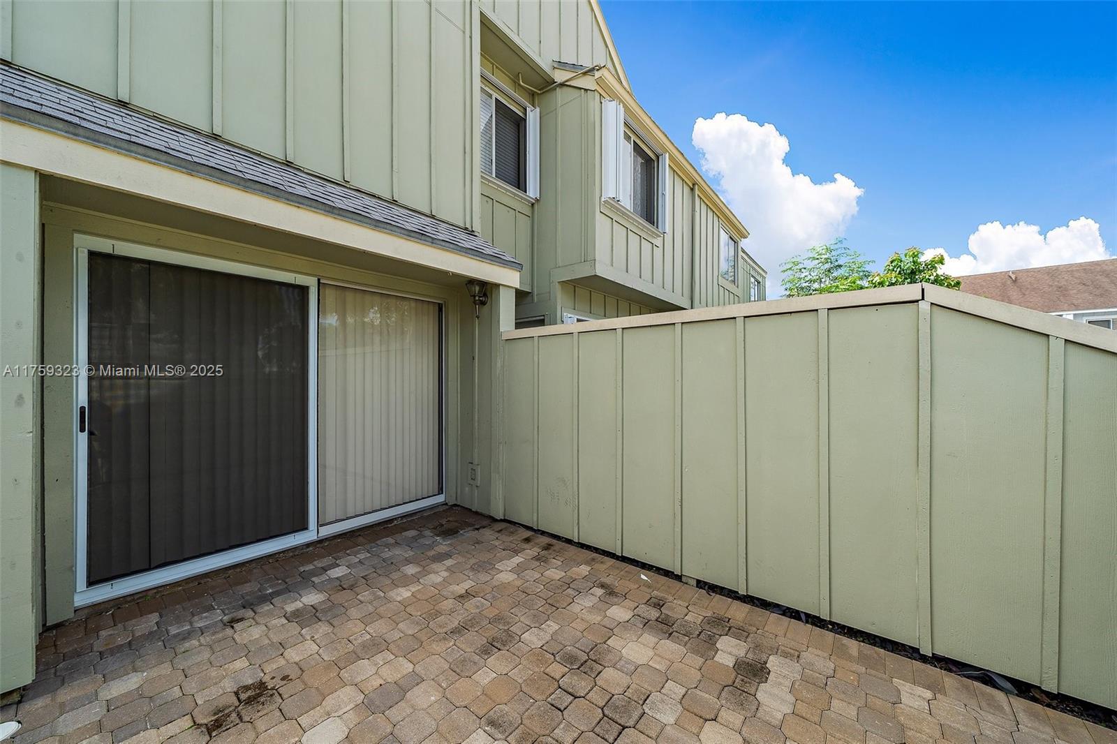 6351 Riverwalk Ln # 4