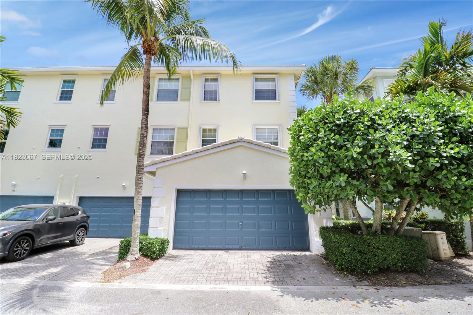 1463 Cades Bay Avenue