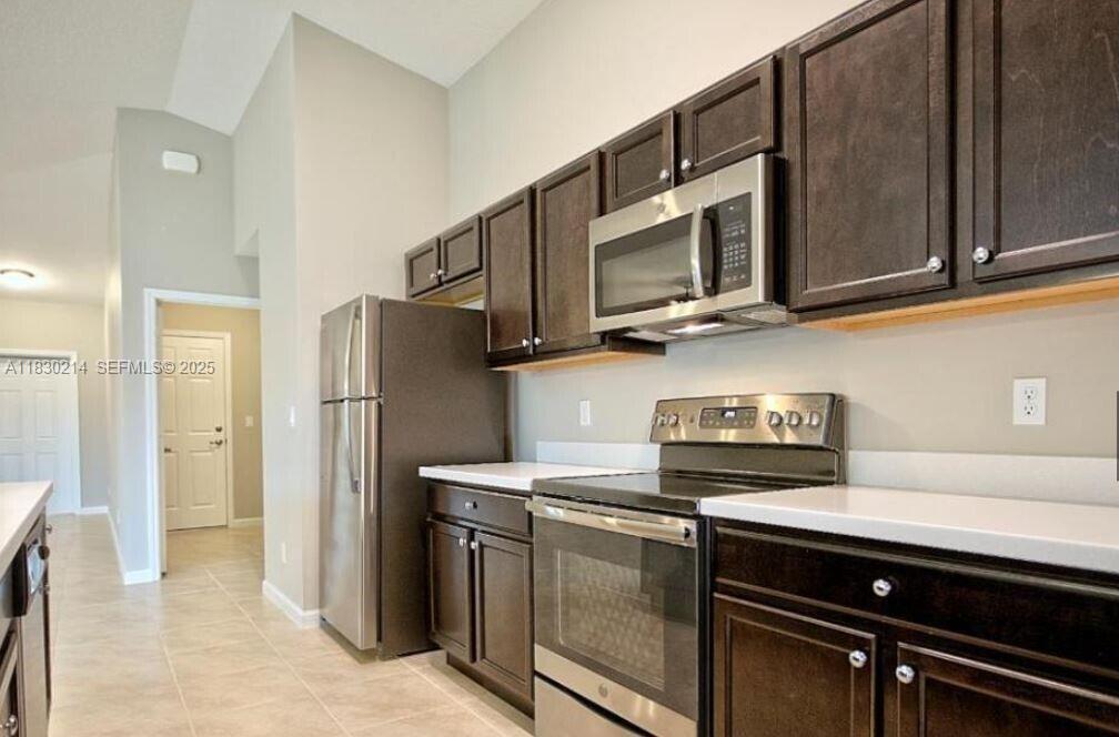 3574 SW Masilunas Street, Port St. Lucie