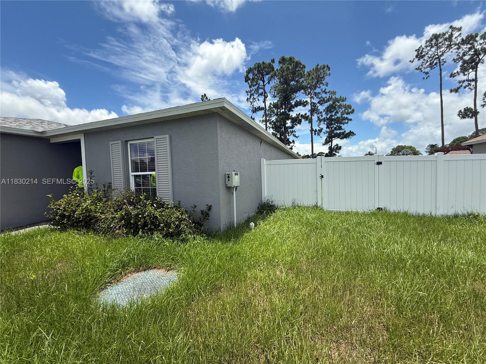3574 SW Masilunas Street, Port St. Lucie