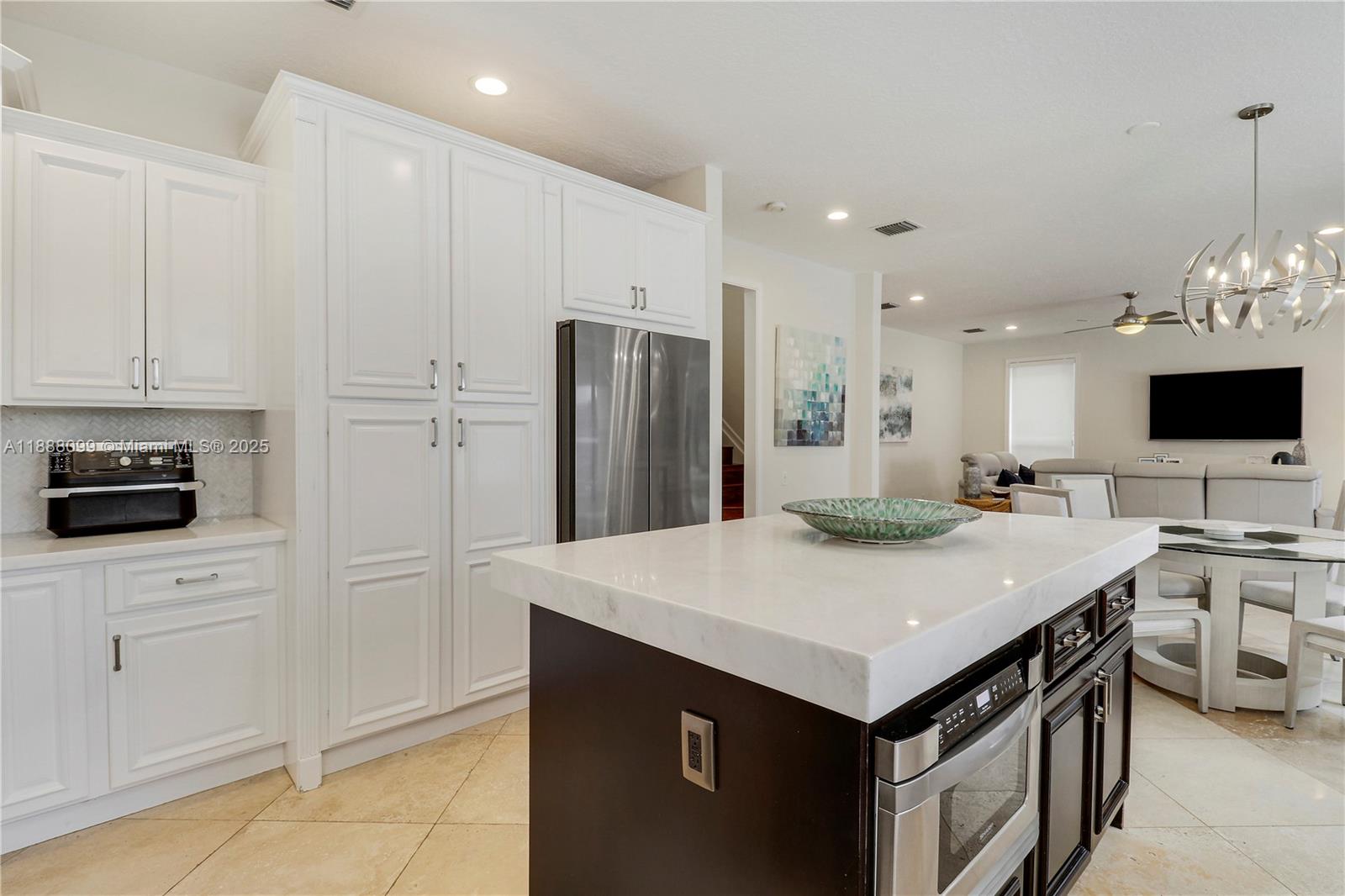 68 Princewood Ln