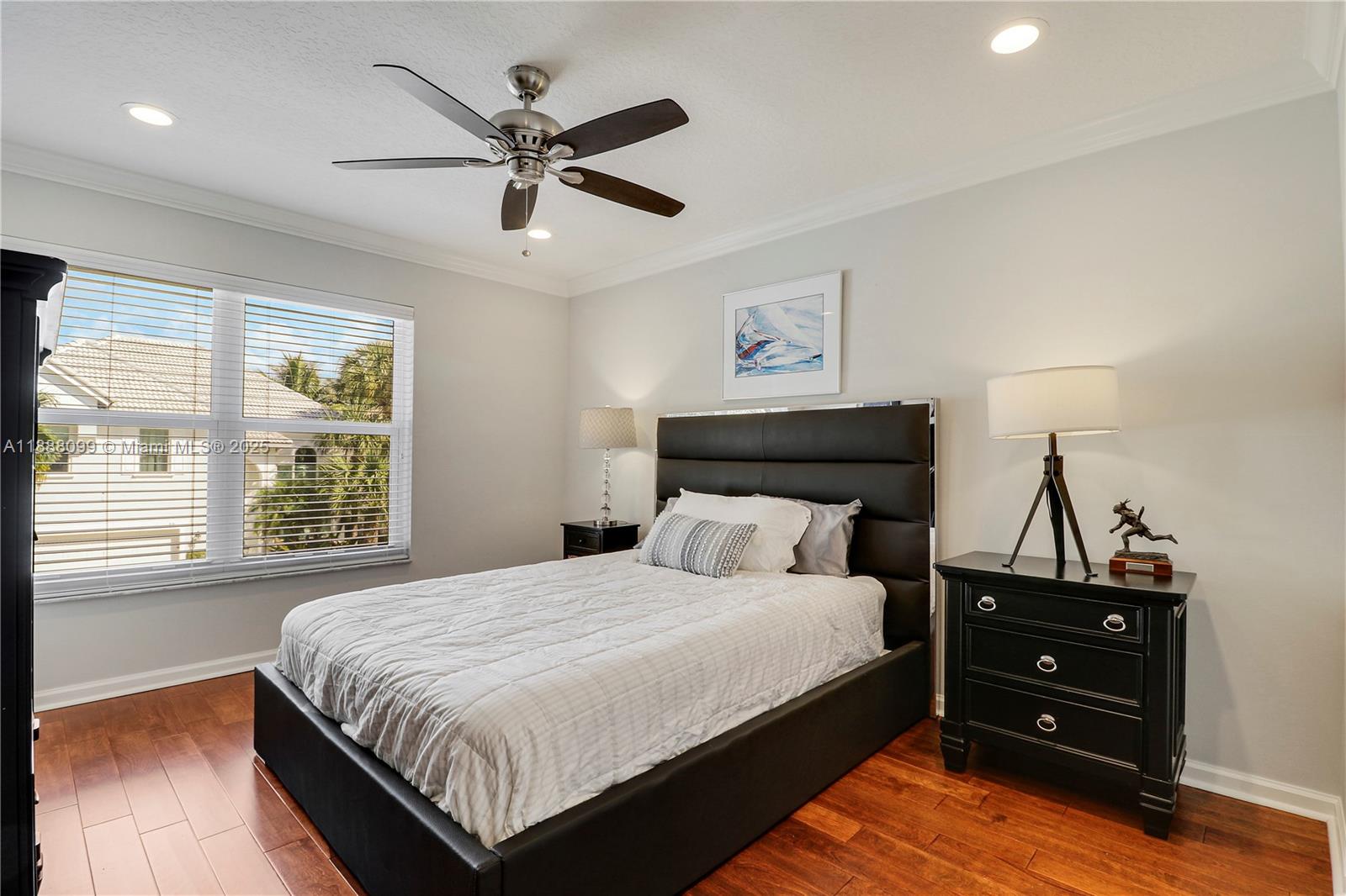 68 Princewood Ln