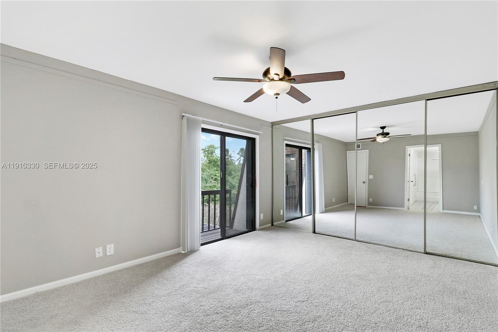 110 N Delaware Boulevard 18B