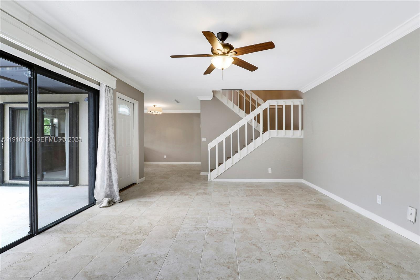 110 N Delaware Boulevard 18B
