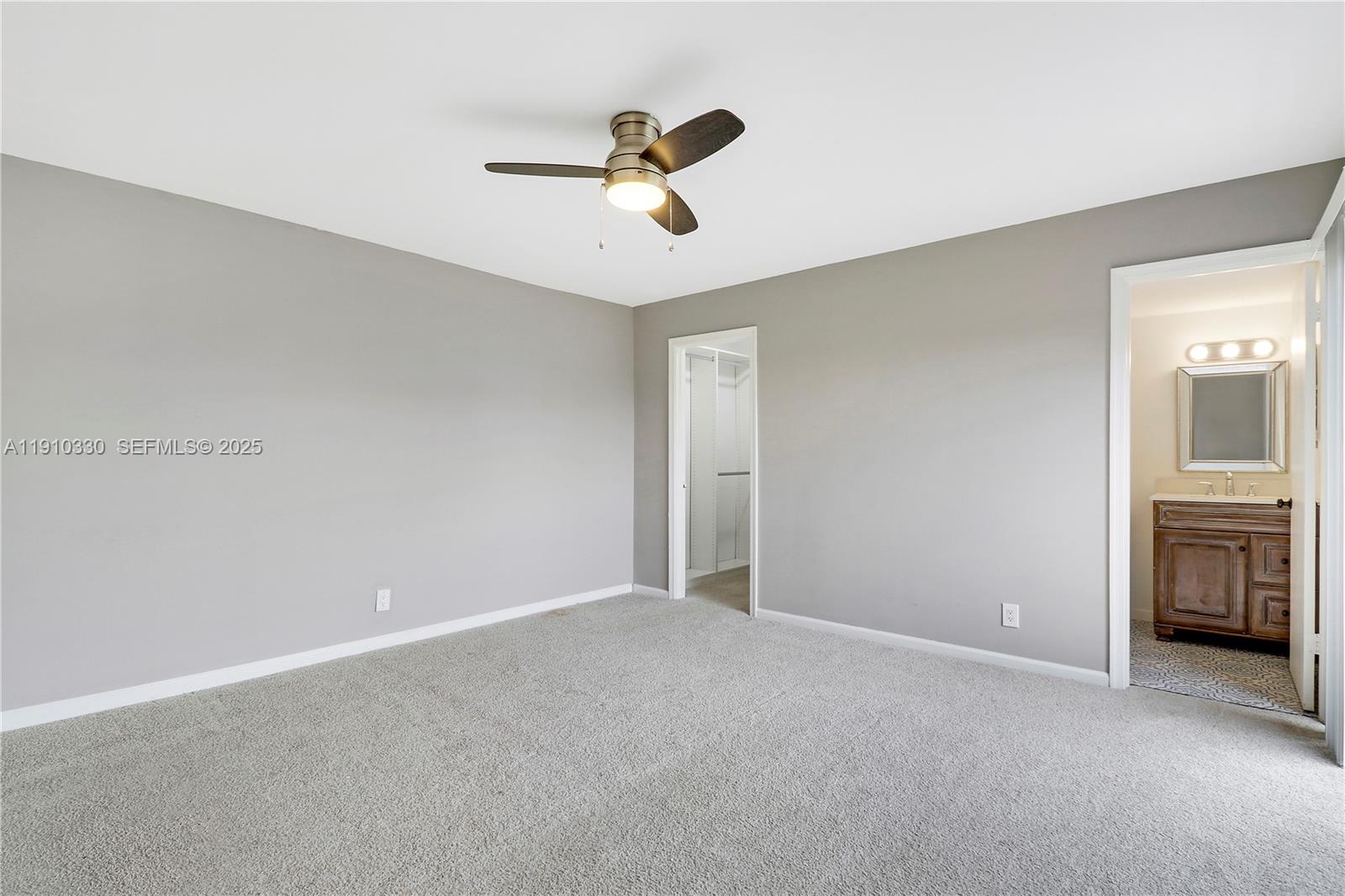 110 N Delaware Boulevard 18B