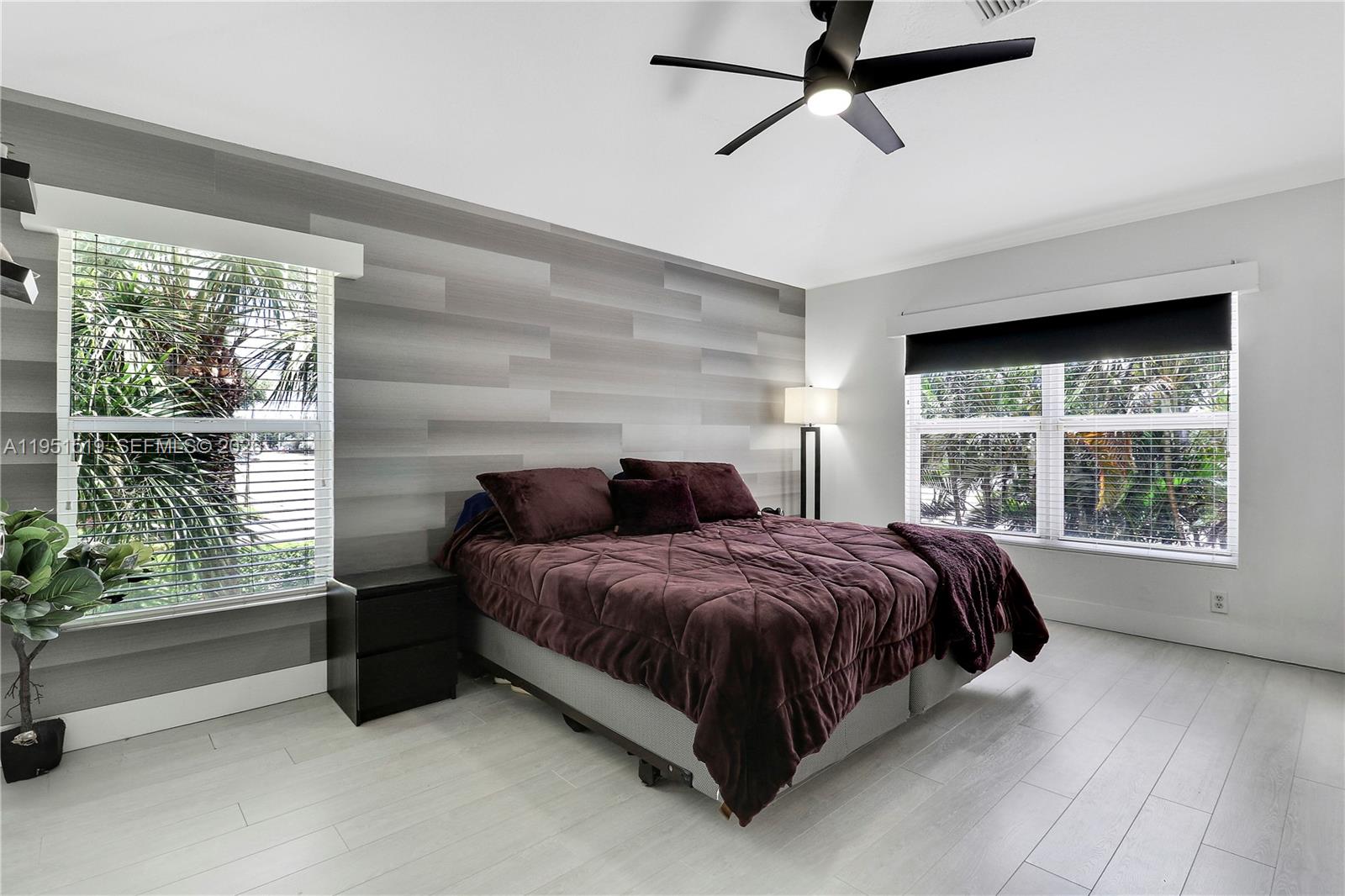 6047 Seminole Gardens Circle