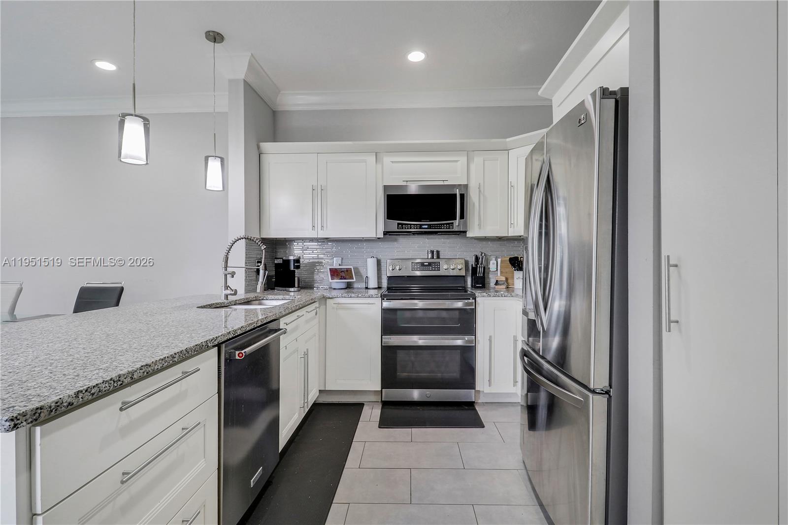 6047 Seminole Gardens Circle