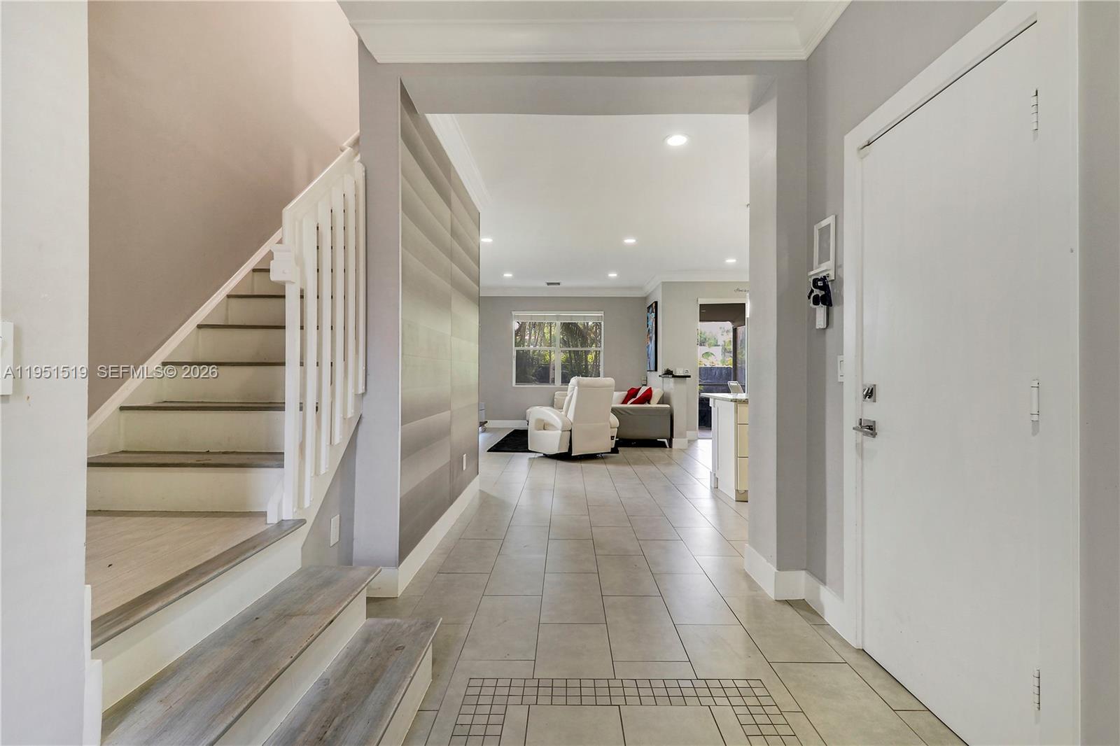 6047 Seminole Gardens Circle