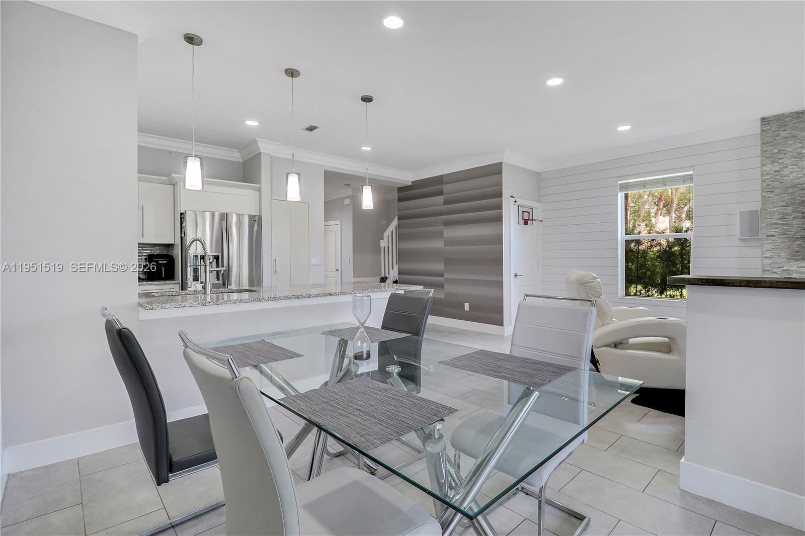 6047 Seminole Gardens Circle