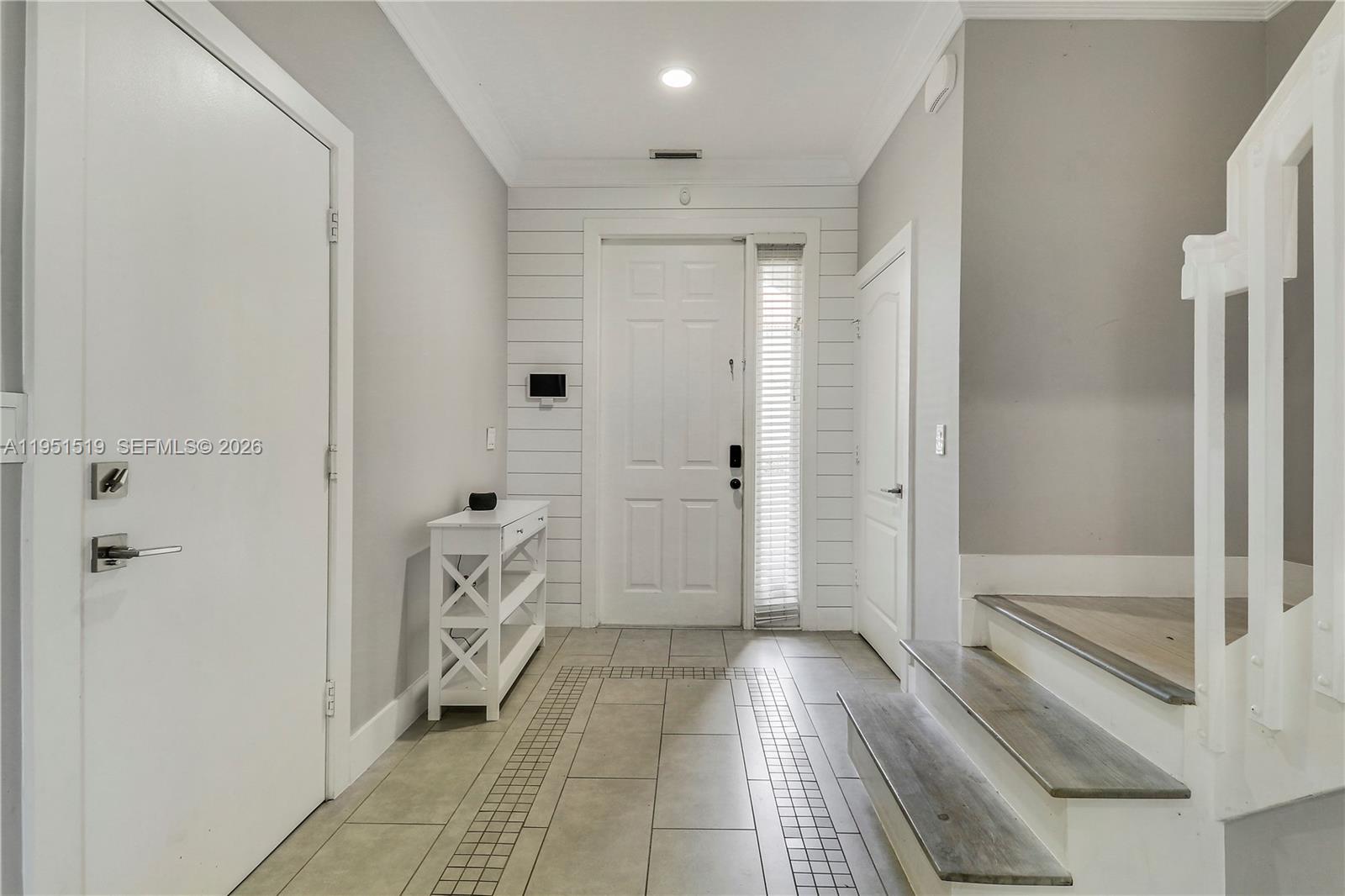 6047 Seminole Gardens Circle