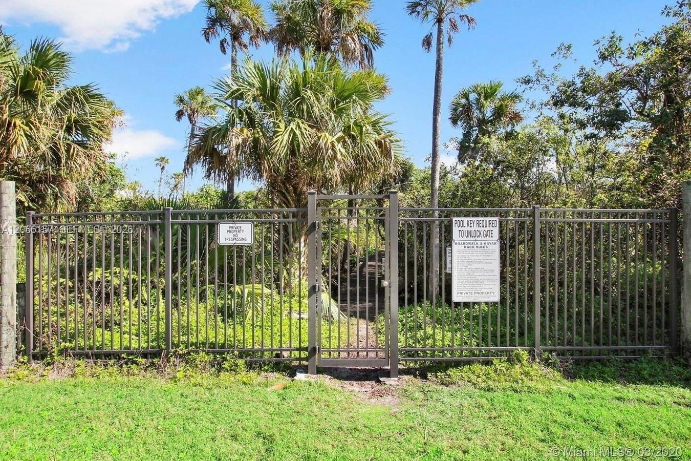 5606 SE Riverboat Drive