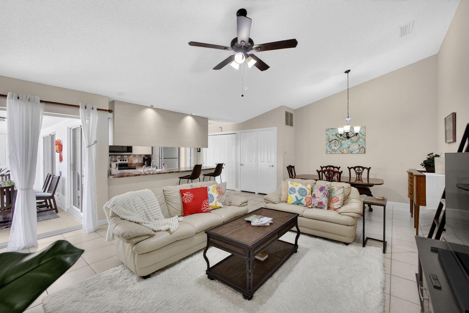 1702 Silverleaf Oak Court