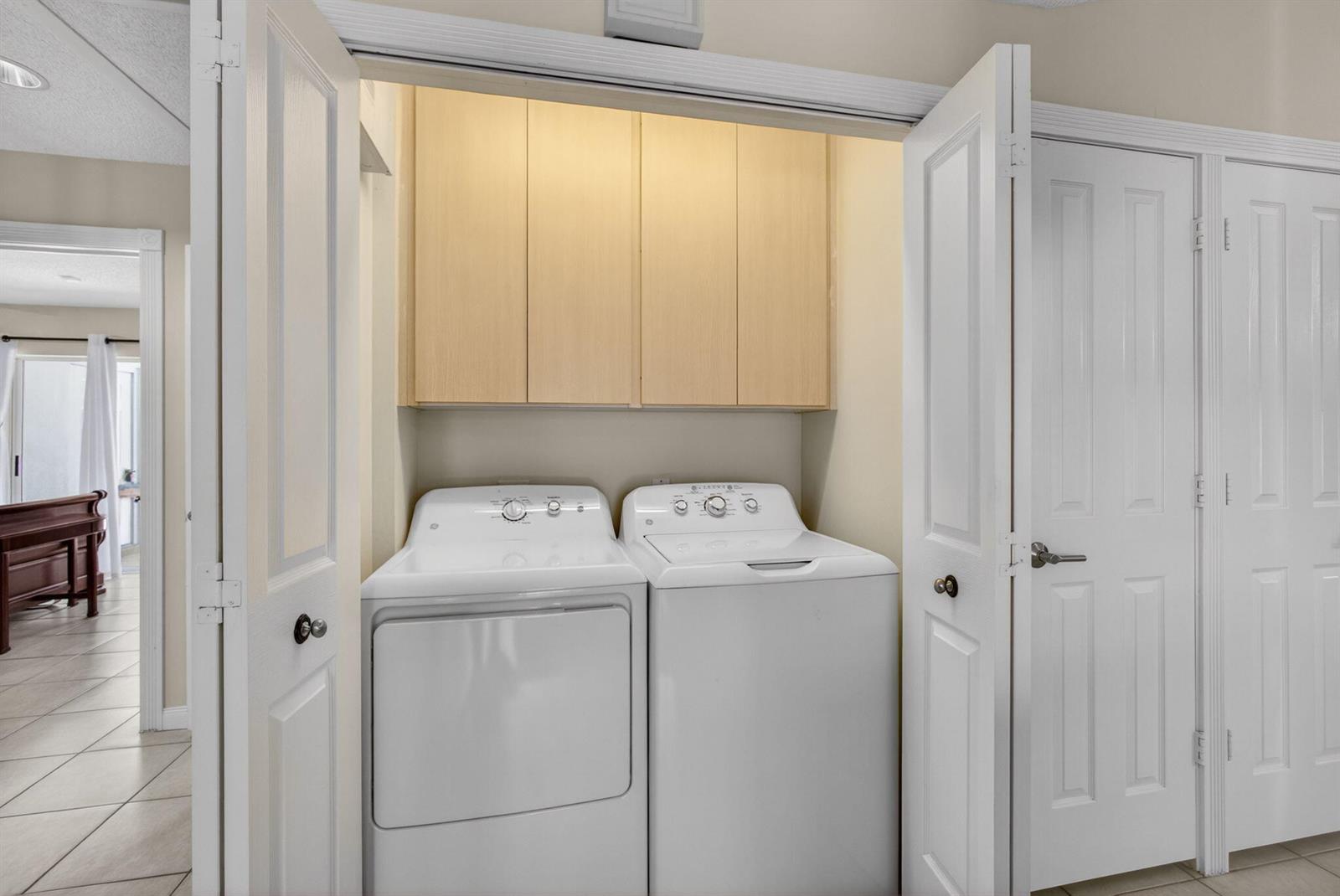 1702 Silverleaf Oak Court