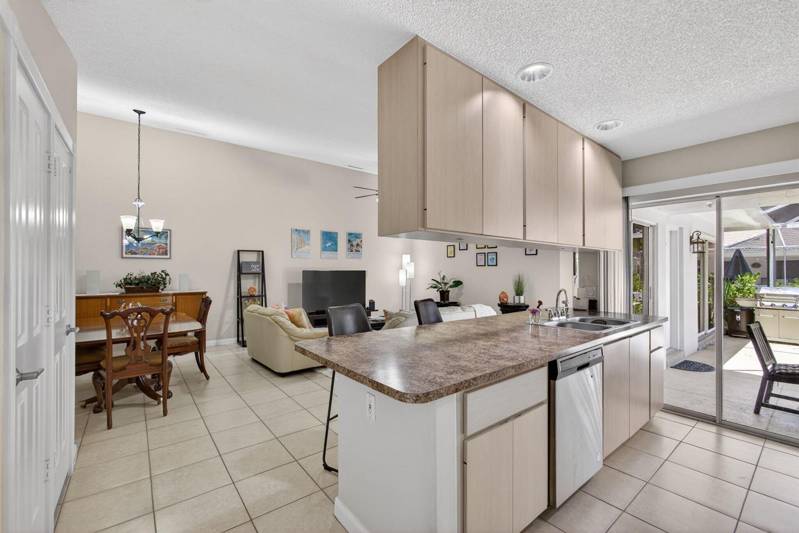 1702 Silverleaf Oak Court