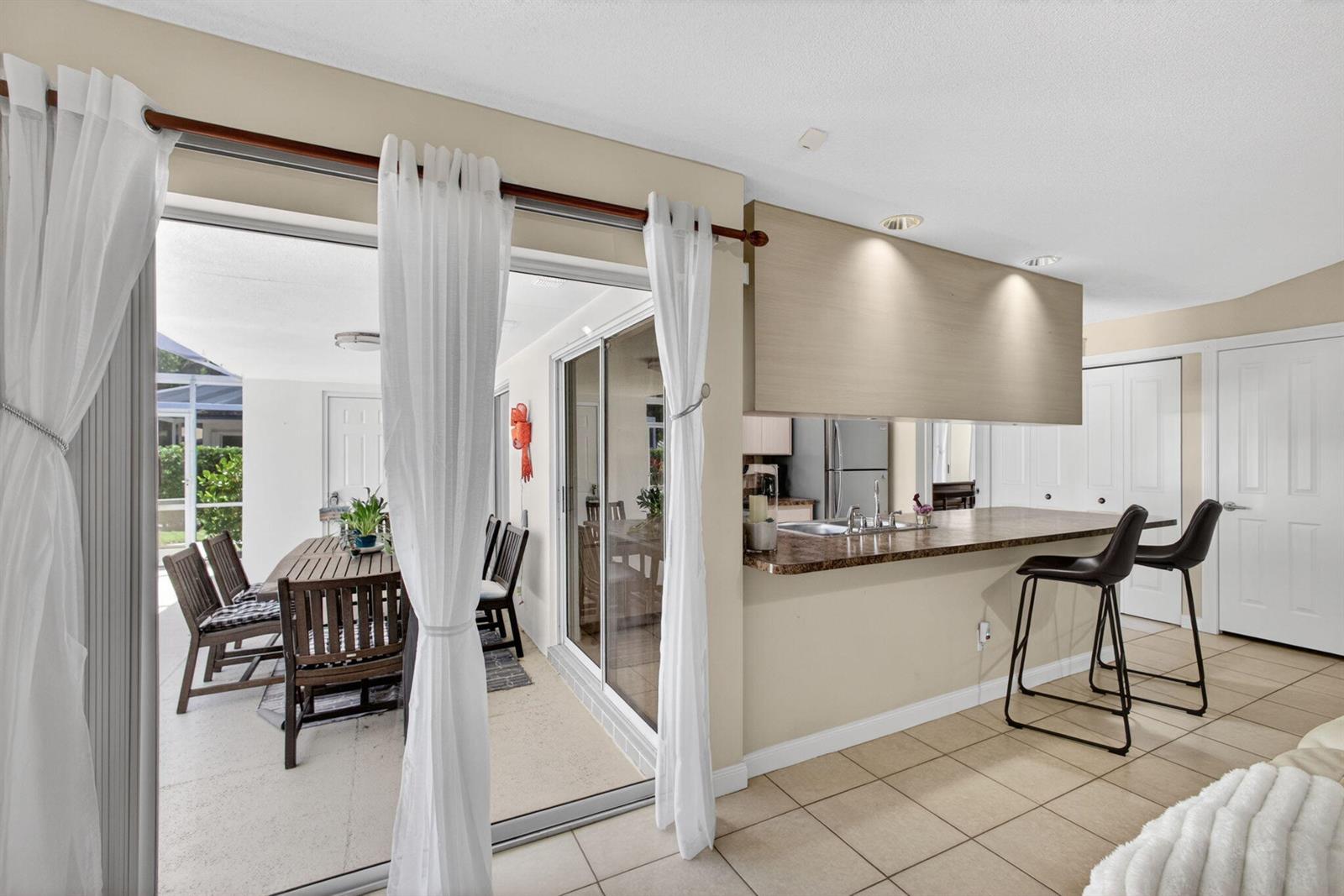 1702 Silverleaf Oak Court