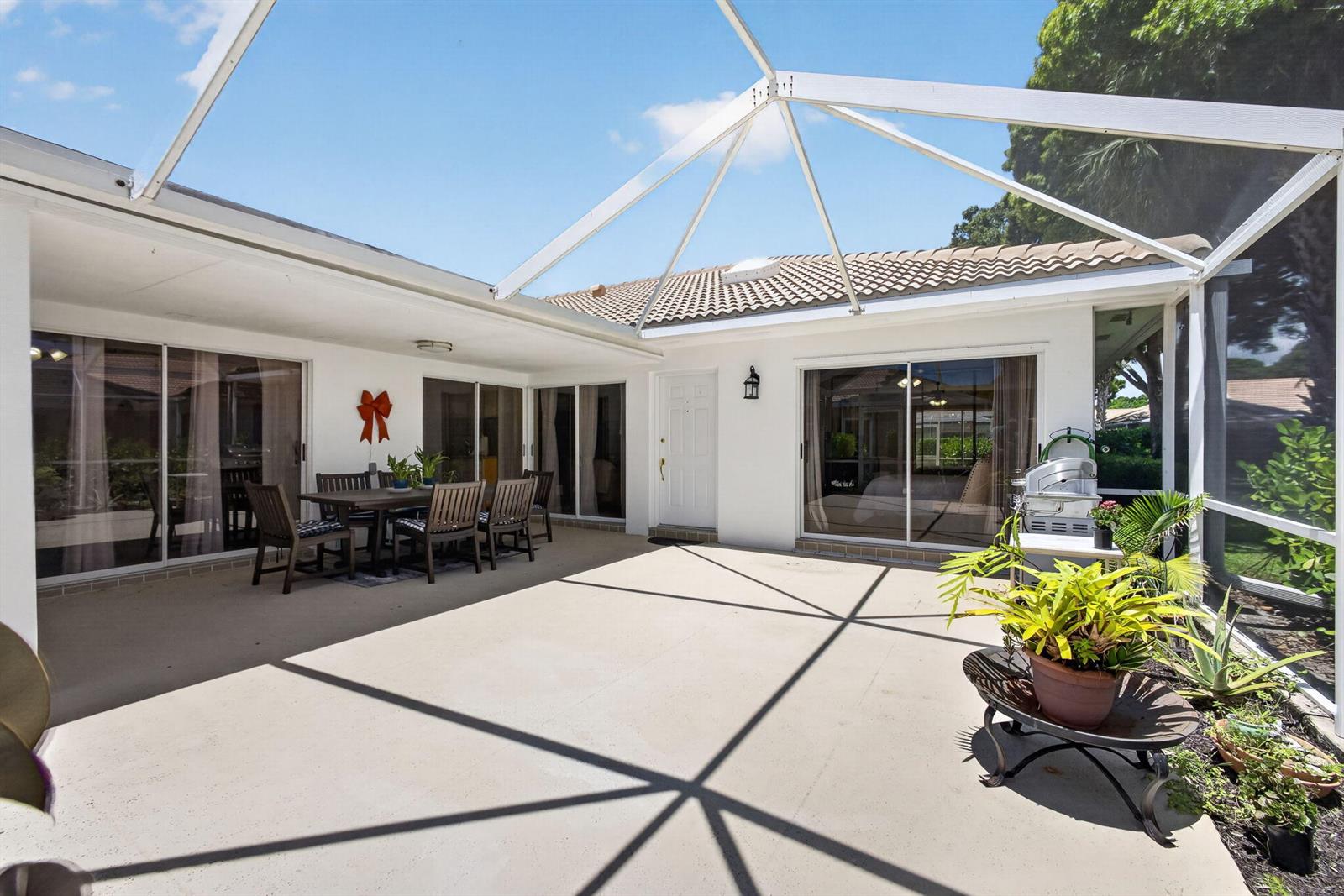 1702 Silverleaf Oak Court