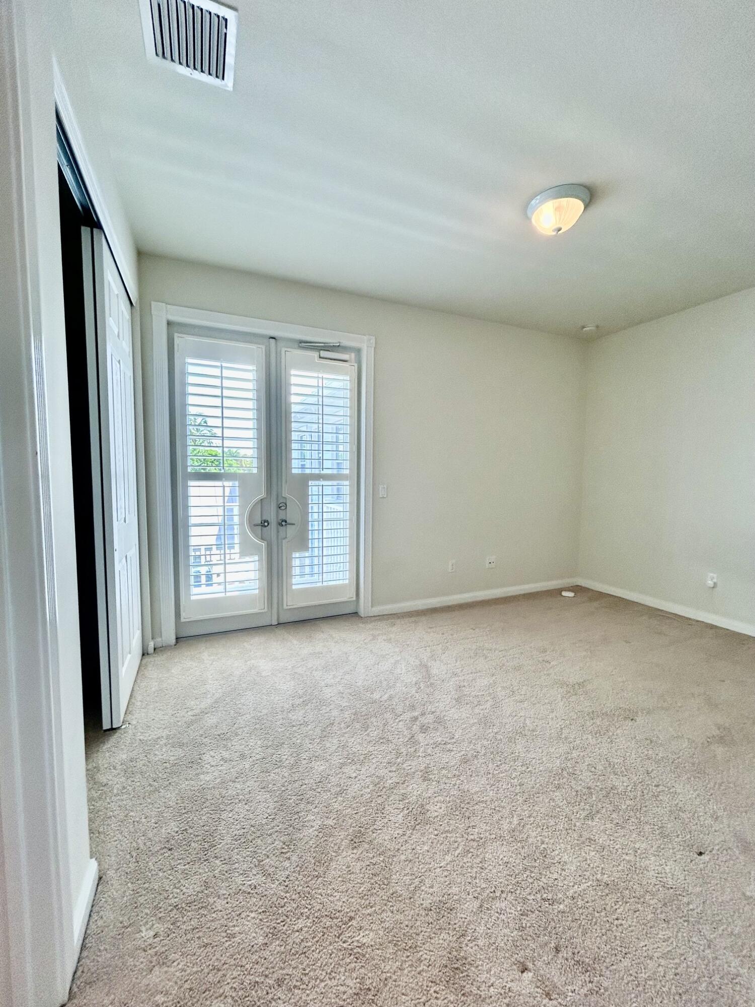 1039 Tiki Drive