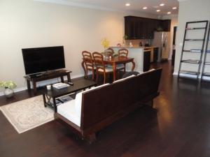 3343 E Mallory Boulevard