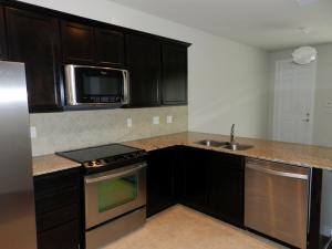 1039 Key Largo Street