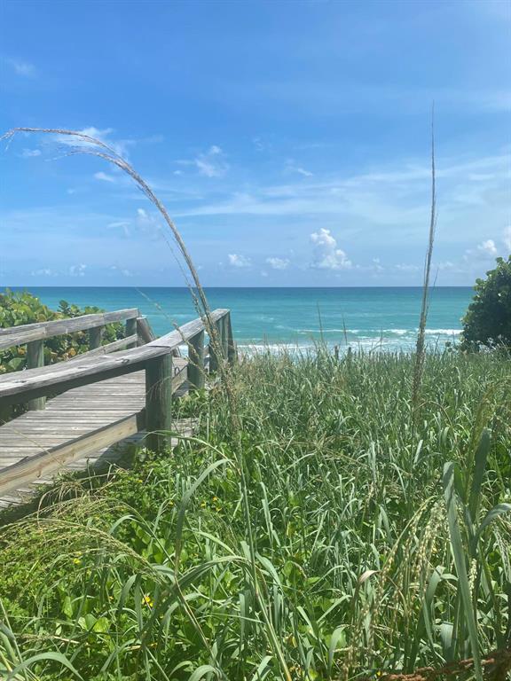 1605 S Us-1 Unit: 301v6