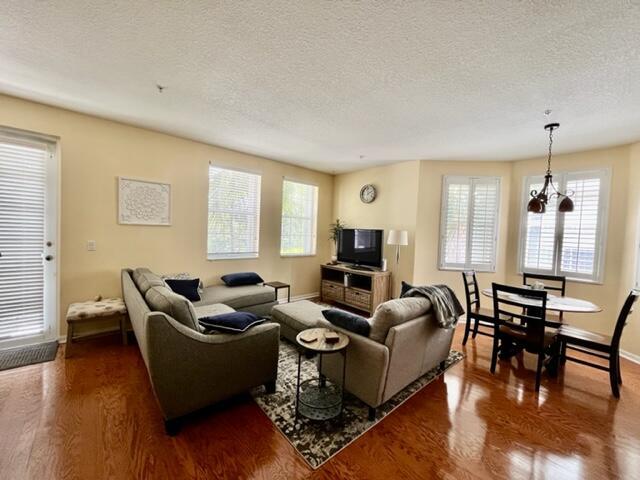 1463 Cades Bay Avenue