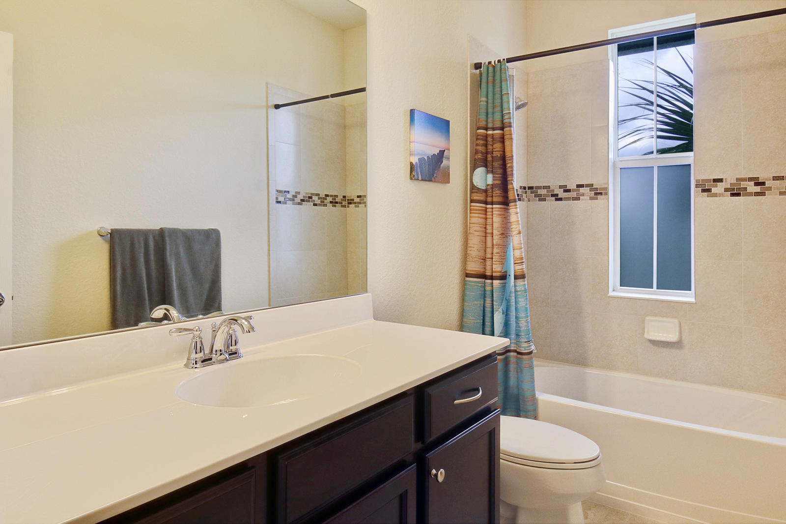 1239 N Community Drive