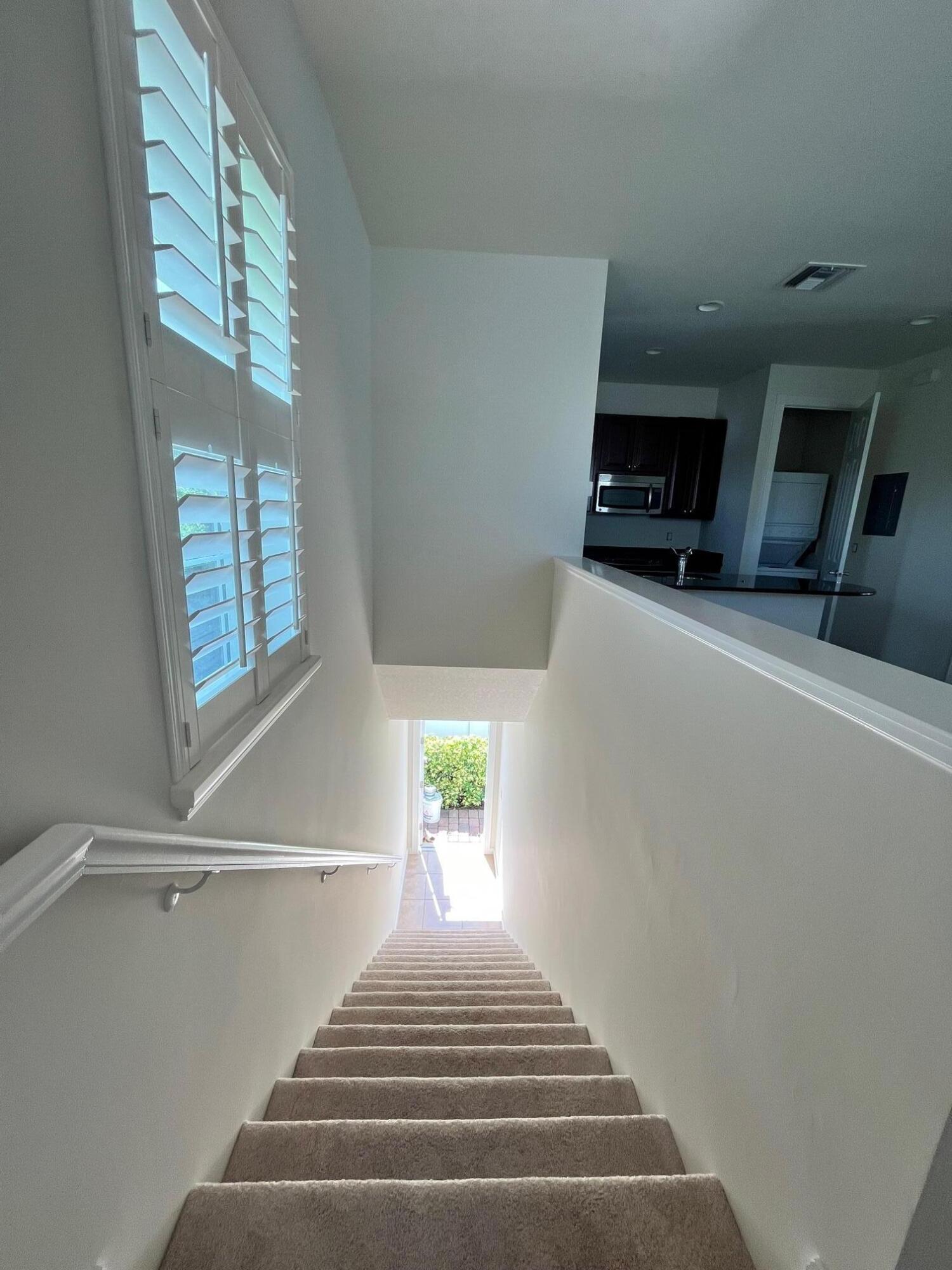 1039 Tiki Drive Unit: A