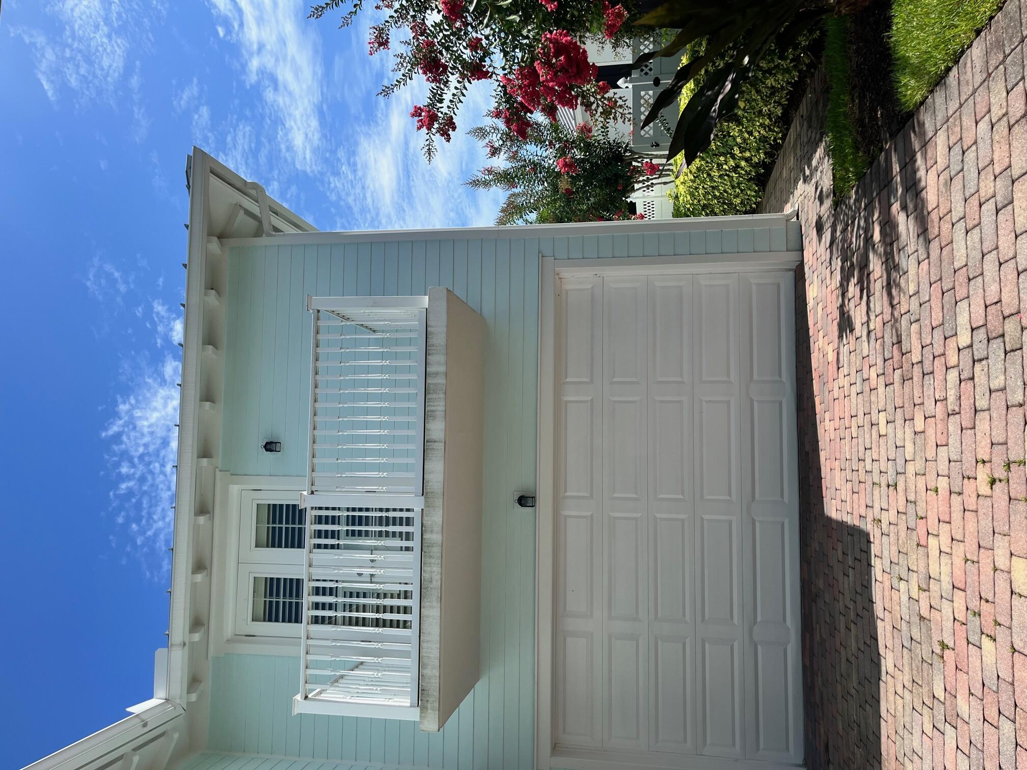 1039 Tiki Drive Unit: A