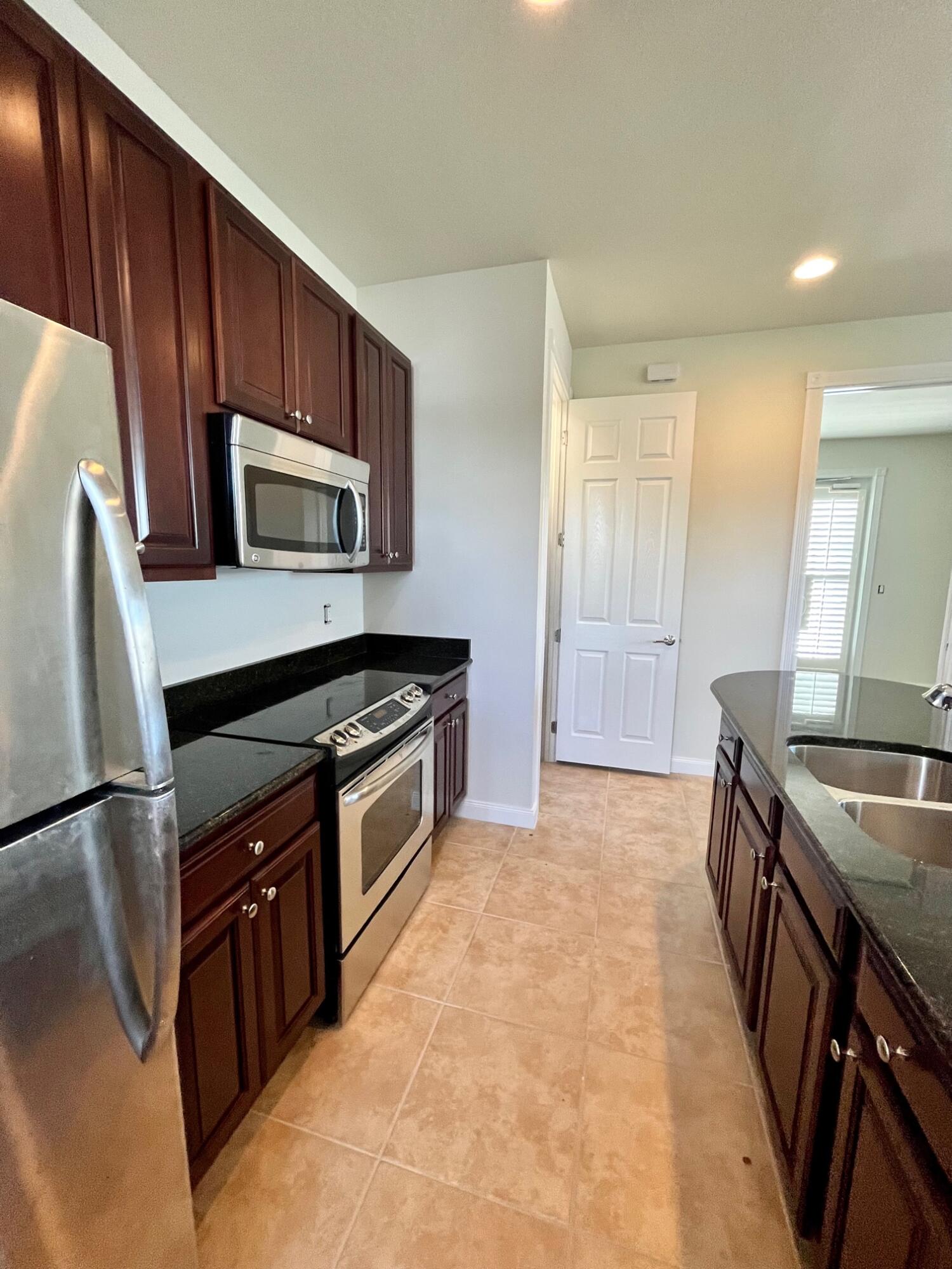 1039 Tiki Drive Unit: A