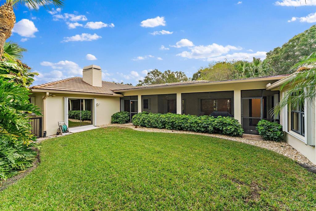 6701 Winding Lake Drive