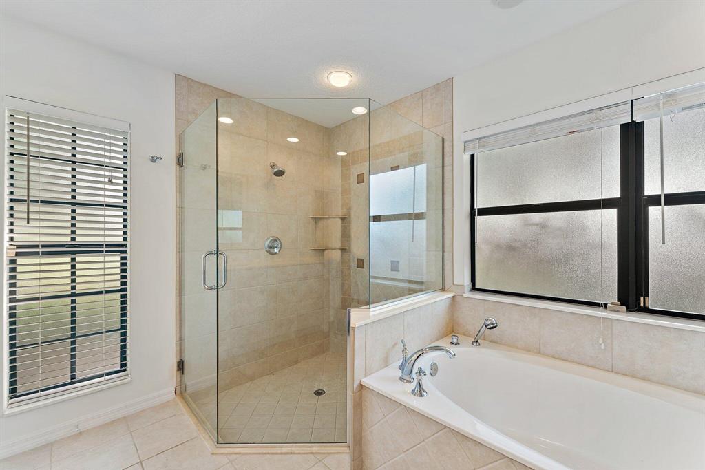 6701 Winding Lake Drive