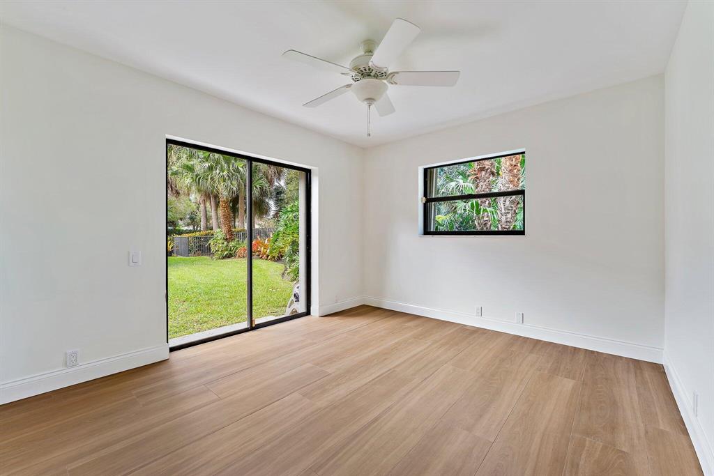 6701 Winding Lake Drive