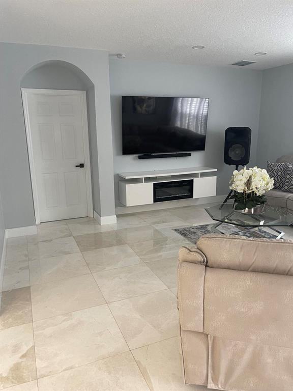 3501 SW Pumpkin Street