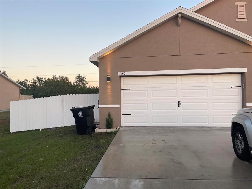 3501 SW Pumpkin Street