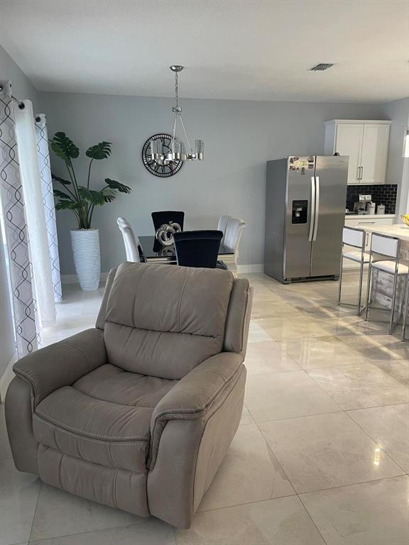 3501 SW Pumpkin Street