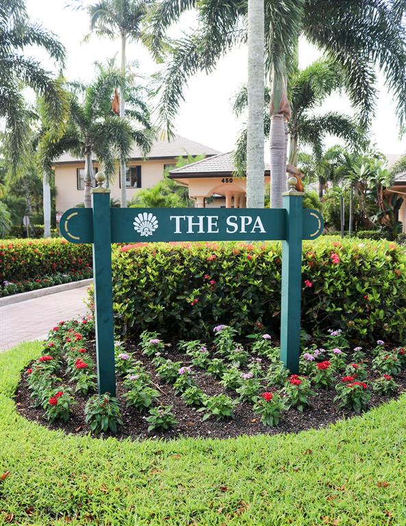 428 Brackenwood Lane S