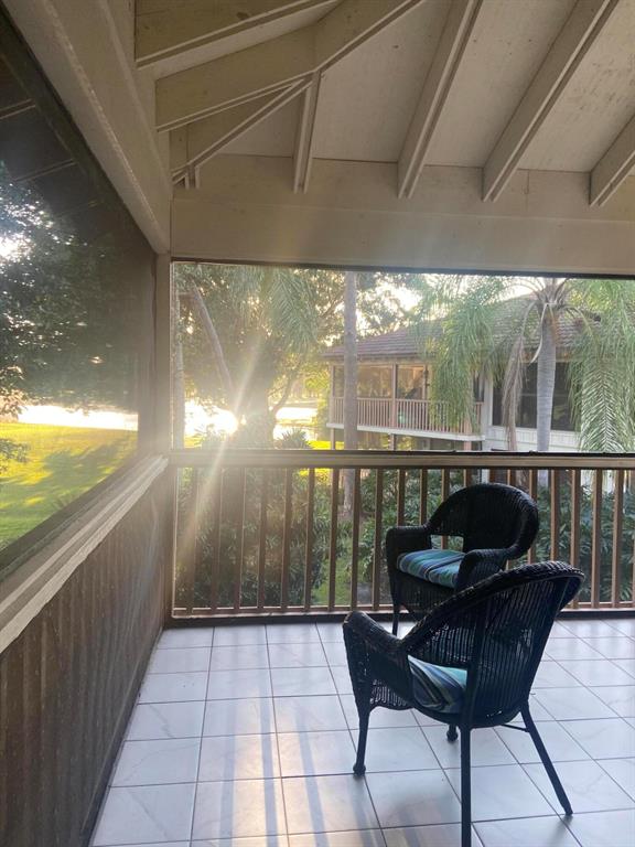 428 Brackenwood Lane S