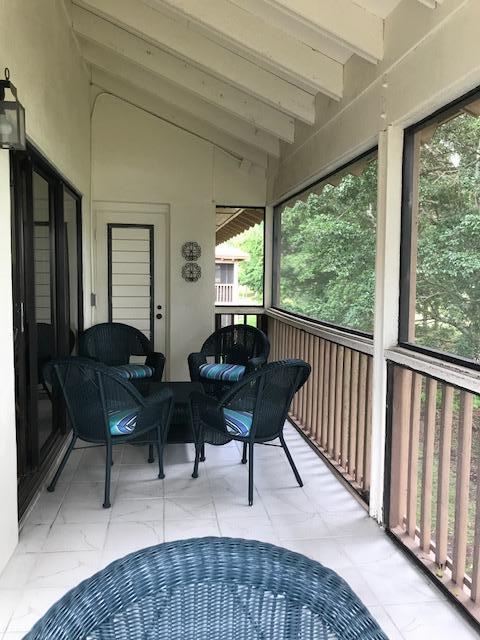 428 Brackenwood Lane S